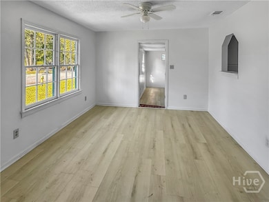 1518 Heron St, Savannah, GA 31415 - photo 4