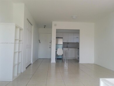 7925 Carlyle Ave unit 500, Miami Beach, FL 33141 - photo 4
