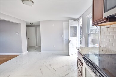 549 Willow St, Woonsocket, RI 02895 - photo 5