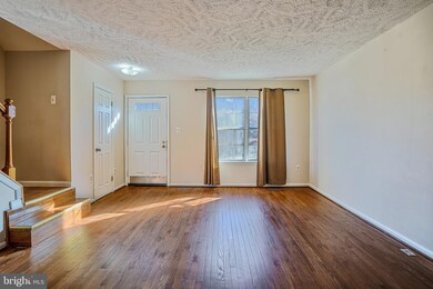 7620 Whitly Way, Lorton, VA 22079 - photo 4