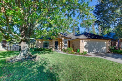 12581 Ashglen Dr N-large-002-018-IMG 471