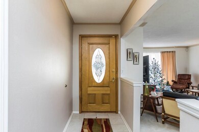 5908 N Meridian Place, Oklahoma City, OK 73122 - photo 5