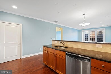 800 Admirals Way unit 1816, Philadelphia, PA 19146 - photo 6