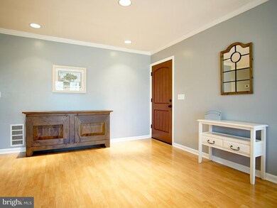 1011 Mount Holly Dr, Annapolis, MD 21409 - photo 3