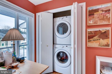 56 Olmsted Green Ct, Baltimore, MD 21210 - photo 5