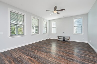 3959BerberisLane06