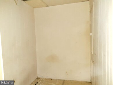 305 S Bentalou St, Baltimore, MD 21223 - photo 7