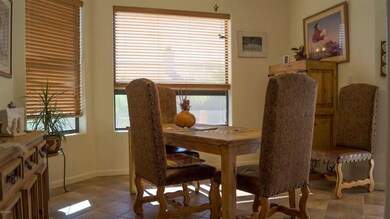 9547 Dining Room