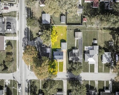 1706 E 24th St, Muncie, IN 47302 - photo 2