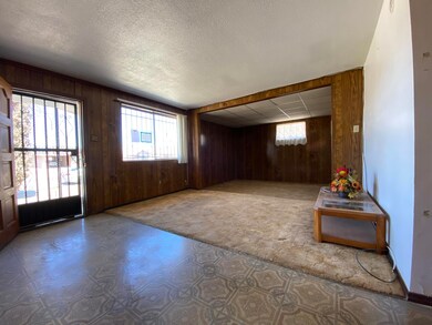 256 Gladys Ave, El Paso, TX 79915 - photo 3