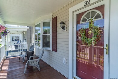 32 Fullerton St, Albany, NY 12209 - photo 4