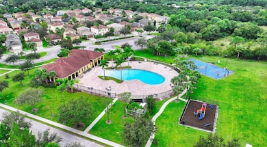 9323 Breakers Row, Fort Pierce, FL 34945 - photo 6