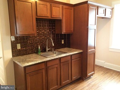 627 E North St, Bethlehem, PA 18018 - photo 5