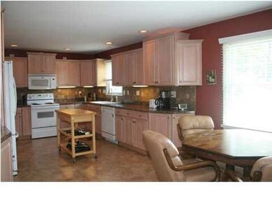 7969 Marywood Dr, Newburgh, IN 47630 - photo 6