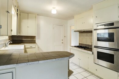 4822 Ventura Ln, Houston, TX 77021 - photo 6