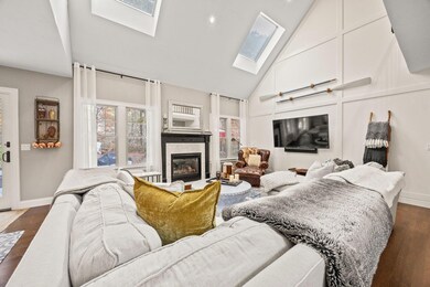 8-web-or-mls-26-west-way