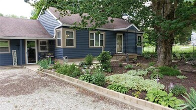 759 W Henry Rd, Thorntown, IN 46071 - photo 2