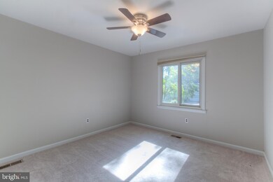 1202 Richmond Dr, Stafford, VA 22554 - photo 3