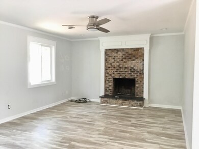 B93D7939-2140-48F4-B422-01301F61B810