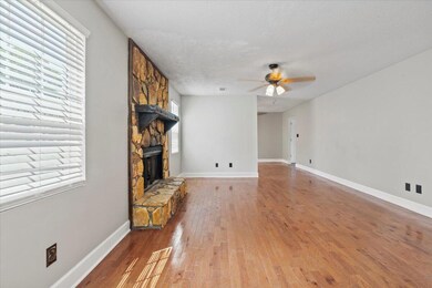 05-Living Room