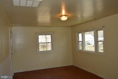 1458 Log Inn Rd, Annapolis, MD 21409 - photo 5