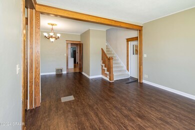 417-N-3rd-St-015