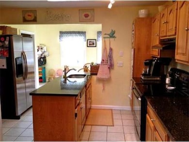 68 Shady Lane Ave, Northborough, MA 01532 - photo 3