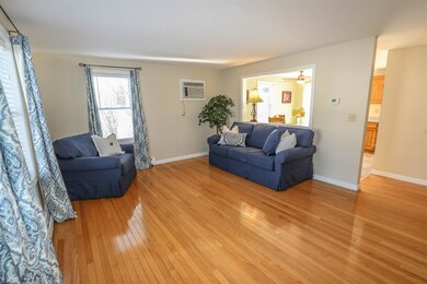99 Blevens Dr, Manchester, NH 03104 - photo 5