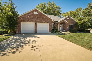10 Seasons Ridge Ct, Maryville, IL 62062 - photo 4