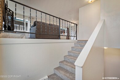 1427 Unit Entry
