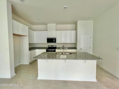 712 Panther Lake Pkwy, Jacksonville, FL 32221 - photo 3