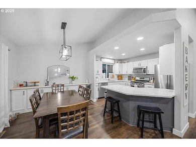 337 Arvilla Ct, Sutherlin, OR 97479 - photo 6