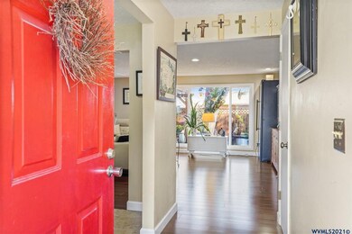 1025 Sharon Loop SE, Salem, OR 97306 - photo 5