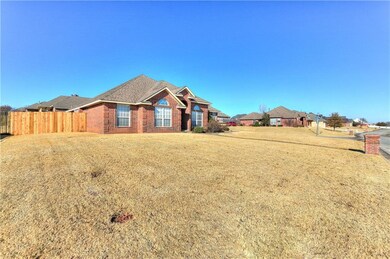 4514 Gracelann, Shawnee, OK 74804 - photo 2