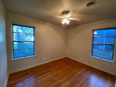 917 Leeper Dr, Denison, TX 75020 - photo 6