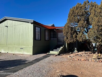 001 Basconia Ln, Seligman, AZ 86337 - photo 6