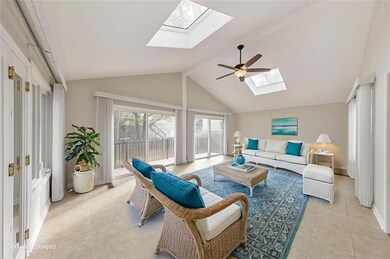 2581 Oak Village Place NE, Marietta, GA 30062 - photo 5