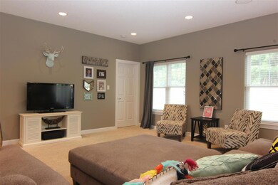 4205 Wedgewood Dr, Cedar Falls, IA 50613 - photo 6