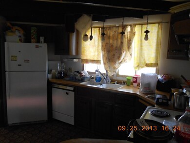 6 Kitchen