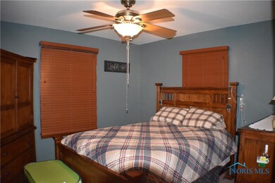 409 W 5th St, Genoa, OH 43430 - photo 3