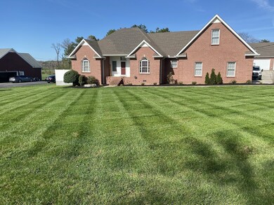 103 Redbud Dr, Shelbyville, TN 37160 - photo 3