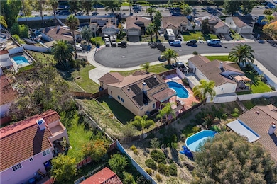 32594 Strigel Ct, Temecula, CA 92592 - photo 7