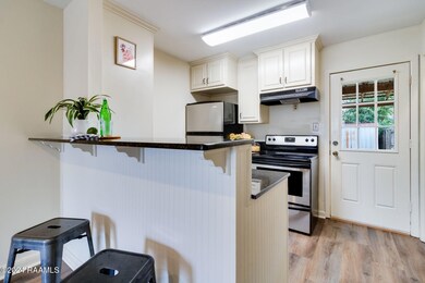 5-web-or-mls-2419 Robley Dr-5