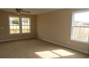 Living Area 2