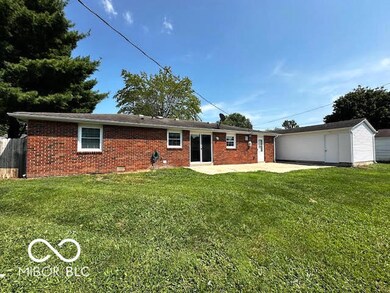 262 Weid Ct, Columbus, IN 47201 - photo 2