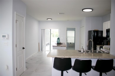 12107 Barnsley Reserve Place, Gibsonton, FL 33534 - photo 6