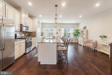 2103 Hemlock Bay Rd, Dumfries, VA 22026 - photo 5