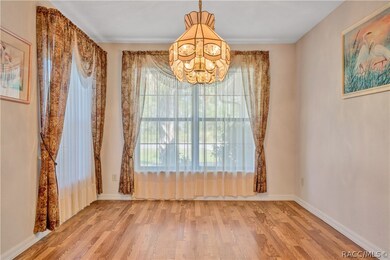 Formal Dining Area!