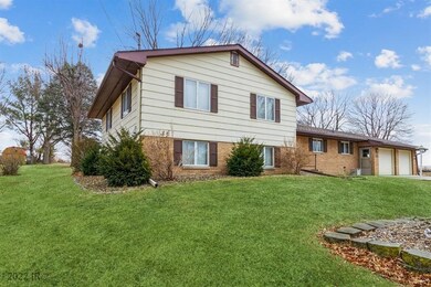 304 E 29th St S, Newton, IA 50208 - photo 4