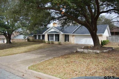 718 718 Jeffery, Tyler, TX 75703 - photo 2